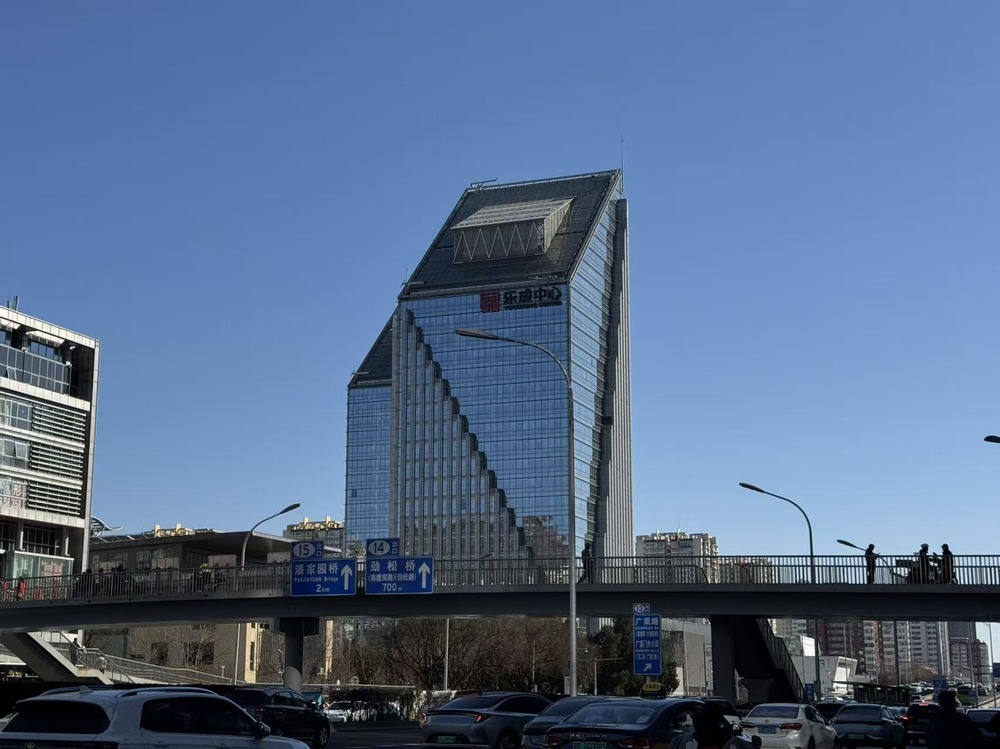 乐成中心外观图1